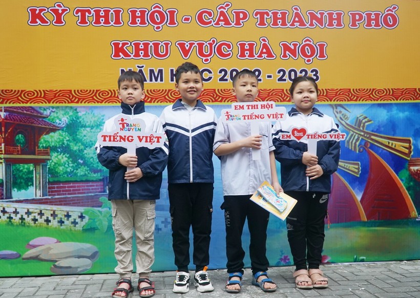 Hơn 1.500 học sinh Hà Nội tham Trạng Nguyên Tiếng Việt ảnh 1