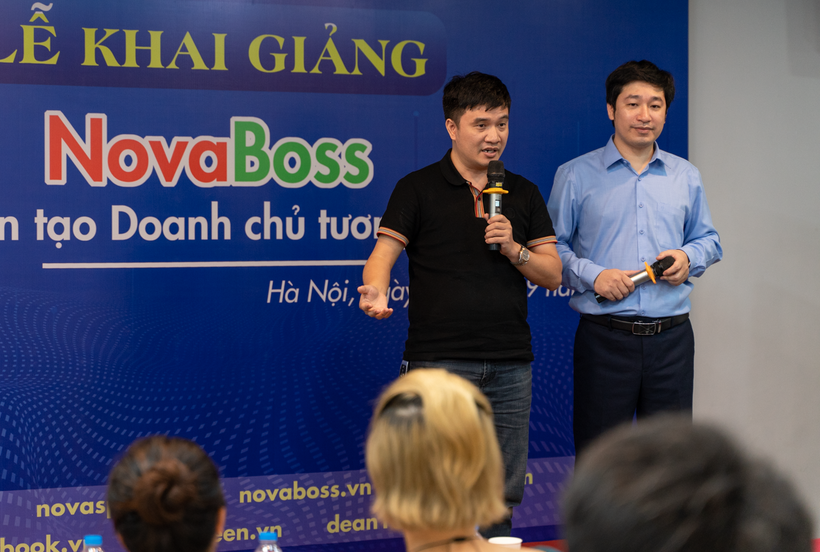 Ông Đinh Văn Lộc (bên trái): Hãy từ bỏ tư duy “ăn xổi”. ảnh 2