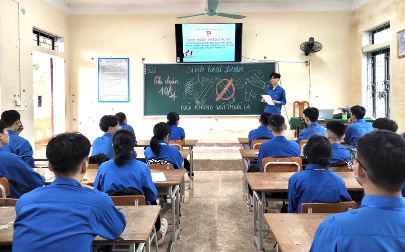 Một hoạt động tuyên truyền phòng, chống tác hại của thuốc lá tại một cơ sở giáo dục của tỉnh Hải Dương. Ảnh minh họa/internet. ảnh 3