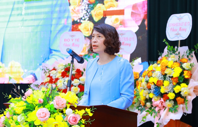 Thứ trưởng Bộ Y tế Nguyễn Thị Liên Hương chia sẻ tại Hội thảo. ảnh 1