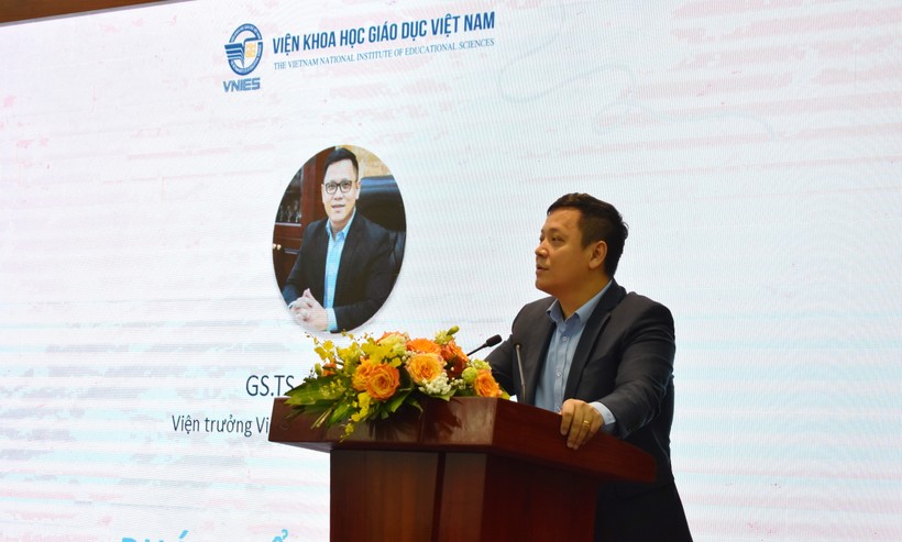GS.TS Lê Anh Vinh – Viện trưởng Viện Khoa học Giáo dục Việt Nam phát biểu tại hội thảo.