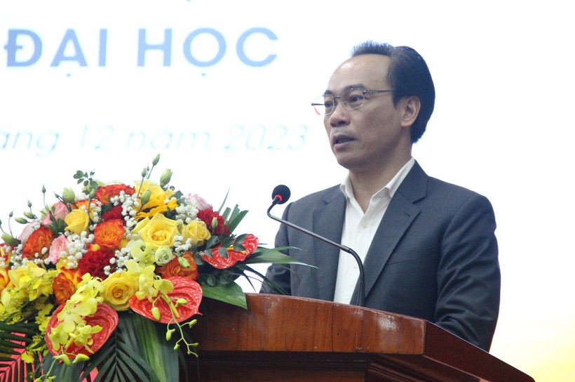 Thứ trưởng Hoàng Minh Sơn phát biểu tại Tọa đàm.