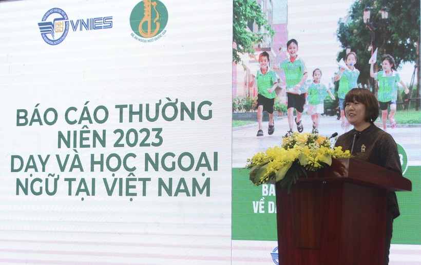 TS Nguyễn Thị Mai Hữu - Trưởng Ban Quản lý Đề án Ngoại ngữ quốc gia công bố Báo cáo thường niên 2023.