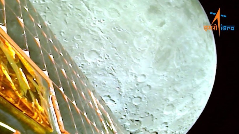 Tàu vũ trụ Chandrayaan-3 của Ấn Độ đã chụp bức ảnh này khi đang đi vào quỹ đạo quanh mặt trăng ngày 5 tháng 8 năm 2023. Ảnh: ISRO