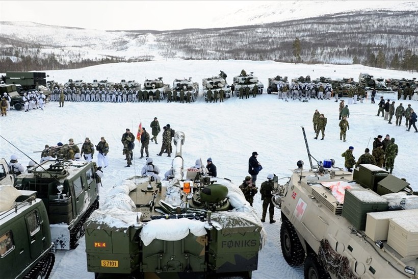 600 lính thủy đánh bộ suýt chết cóng khi NATO tập trận ở Bắc Cực