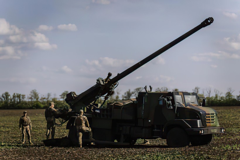 Cựu sĩ quan Pháp nói pháo CAESAR không phù hợp ở Donbass
