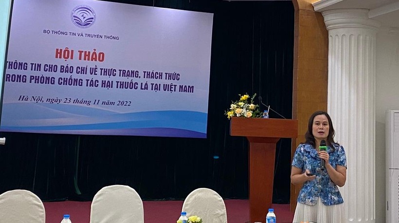Bà Nguyễn Thị Thu Hương – Quỹ phòng chống tác hại thuốc lá, Bộ Y tế chia sẻ tại Hội thảo.
