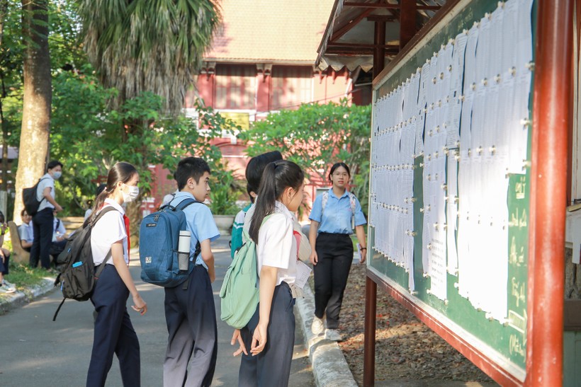 Hơn 15.000 thí sinh ở Thừa Thiên – Huế thi tuyển sinh vào lớp 10 ảnh 6