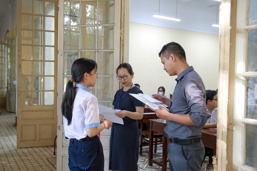 Hơn 15.000 thí sinh ở Thừa Thiên – Huế thi tuyển sinh vào lớp 10 ảnh 8