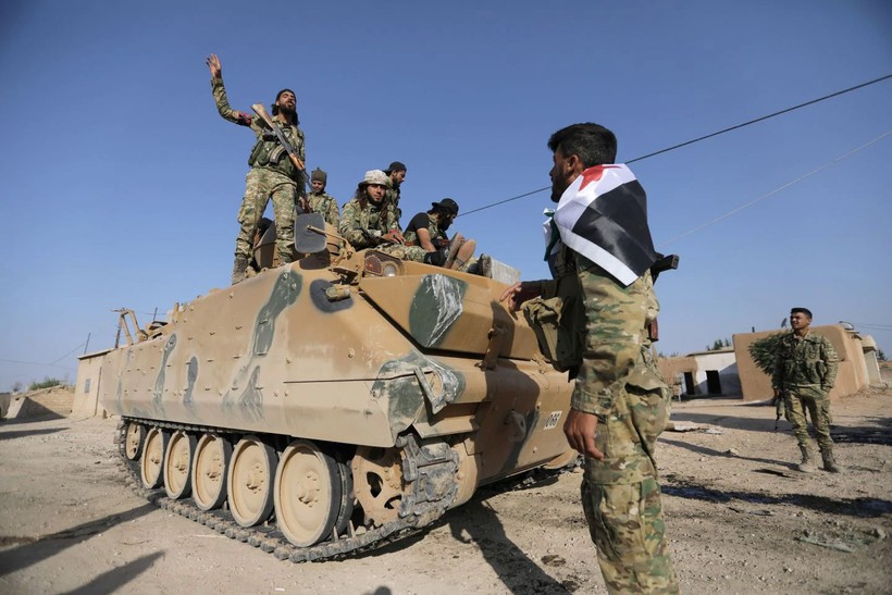 Lực lượng do Thổ Nhĩ Kỳ hậu thuẫn tại khu vực biên giới với Syria