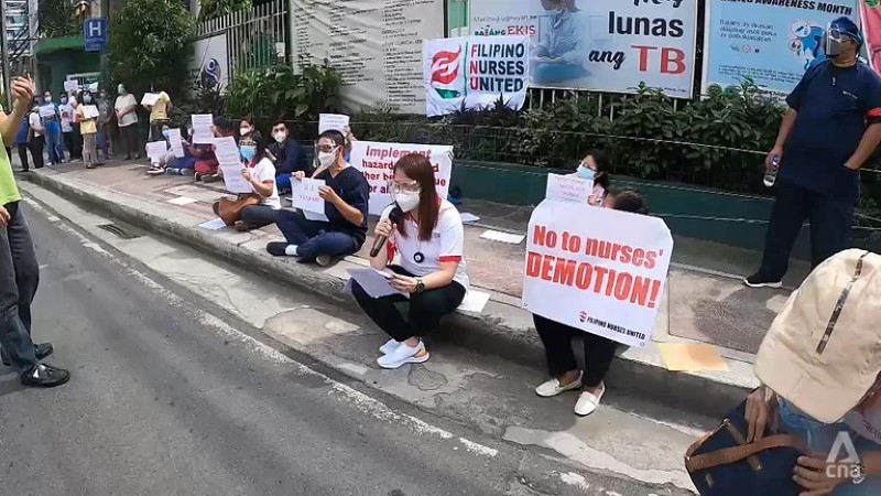 Y tá Philippines biểu tình, phản đối mức lương và phúc lợi không thỏa đáng.
