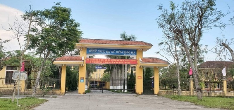 Trường THPT Hương Trà (thị xã Hương Trà, tỉnh Thừa Thiên - Huế) - nơi nữ sinh N. đang theo học.