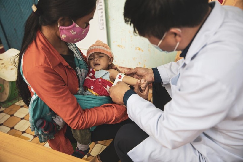 Việt Nam cần có một khung pháp lý cụ thể quy định việc điều trị bệnh. Ảnh: UNICEF Việt Nam cung cấp.