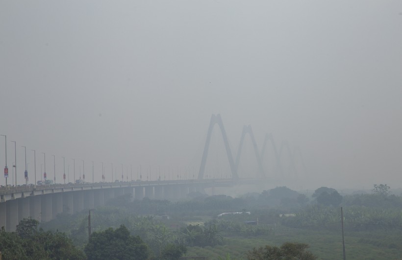 Không khí ở nhiều tỉnh miền Bắc ô nhiễm nghiêm trọng sáng 10/1.