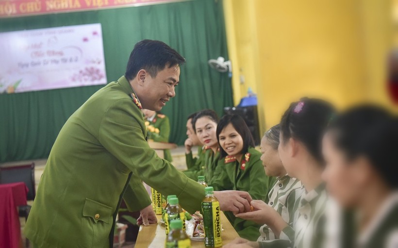 Hoạt động ngày 8/3 được tổ chức trong Trại giam Vĩnh Quang.
