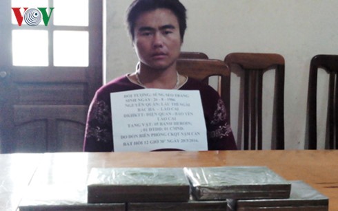 Tóm gọn đối tượng “ôm” 5 bánh heroin từ Lào vào Việt Nam tiêu thụ