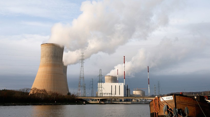 Những kẻ khủng bố Brussels định tấn công cả nhà máy điện hạt nhân