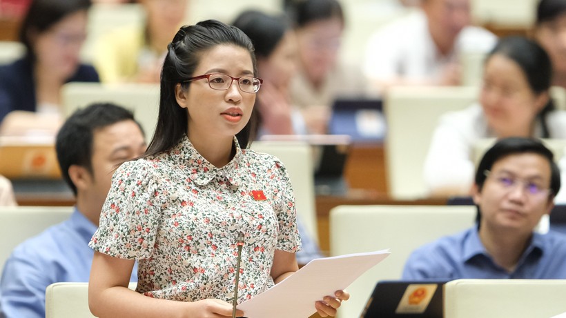 Bà Nguyễn Thị Hà, Ủy viên Ủy ban Văn hóa, Giáo dục của Quốc hội, Đại biểu Quốc hội khóa XV