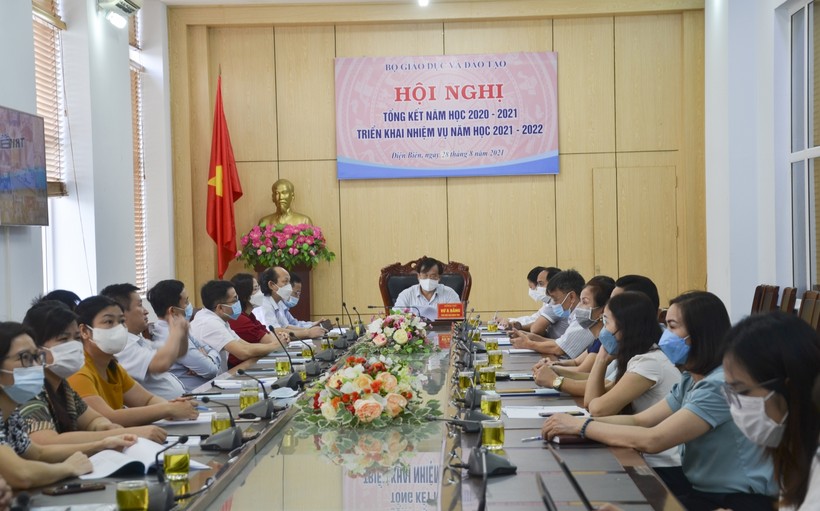 Điện Biên tham dự Hội nghị trực tuyến Tổng kết năm học 2020 - 2021, triển khai nhiệm vụ năm học 2021 - 2022.