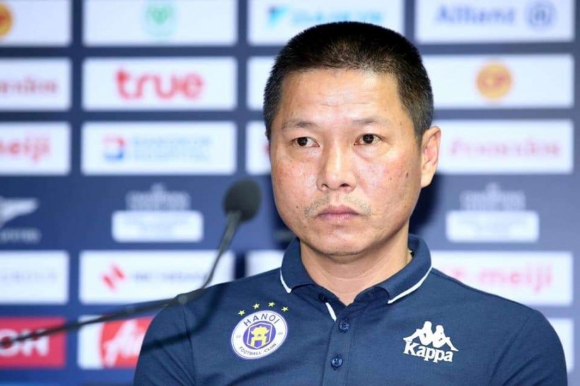 Huấn luyện viên Chu Đình Nghiêm rời ghế nóng Hà Nội FC.