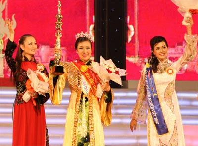 Tổ chức cuộc thi Hoa hậu thế giới người Việt 2009 tại Khánh Hòa