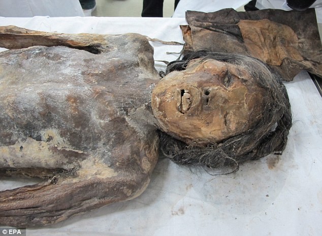 Hàn Quốc phát hiện xác ướp 500 tuổi của một phụ nữ danh giá