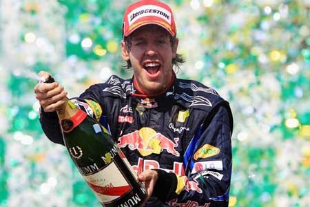 Vettel giành chức vô địch Grand Prix Brazil