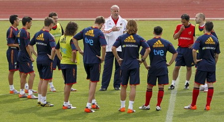 Tây Ban Nha đứng đầu bảng xếp hạng FIFA trong tháng 5/2011