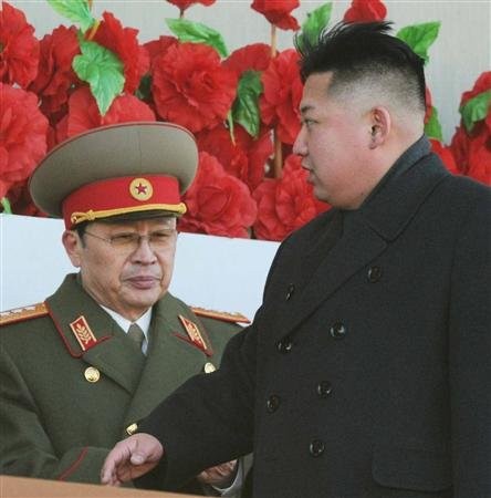 Ông chú quyền lực của Kim Jong-un tới Trung Quốc