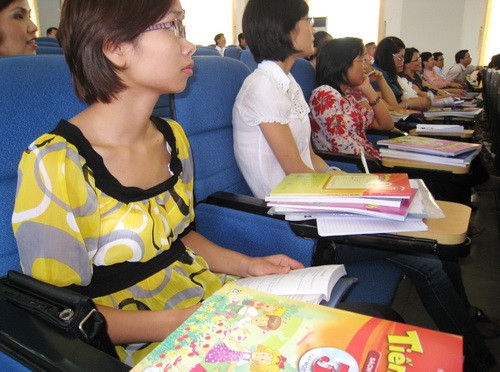 Hoàn thành khóa bồi dưỡng cho 190 giáo viên tiếng Anh tiểu học