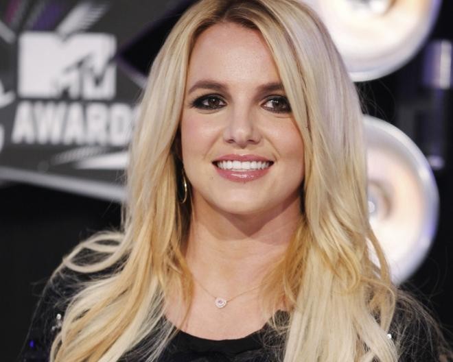 Britney Spears - Nghệ sĩ thu nhập cao nhất thế giới năm 2012