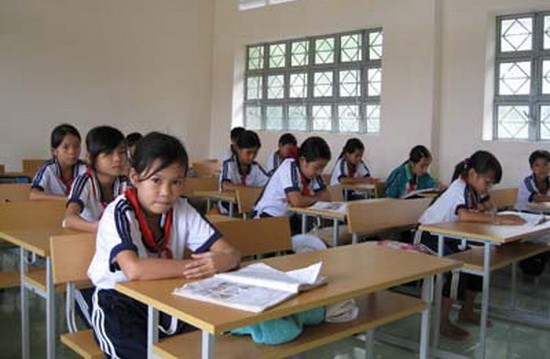Bồi dưỡng giáo viên dạy tiếng Jrai, tiếng Mông và tiếng Khmer