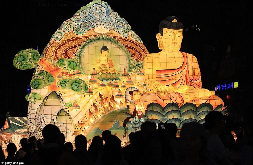 Hàn Quốc lung linh đón mùa Phật đản