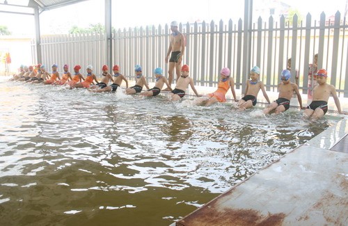 Những hạn chế trong triển khai dạy bơi cho học sinh