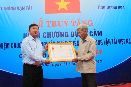 Chủ tịch nước truy tặng &quot;Huân chương dũng cảm&quot; cho Trần Hữu Hiệp