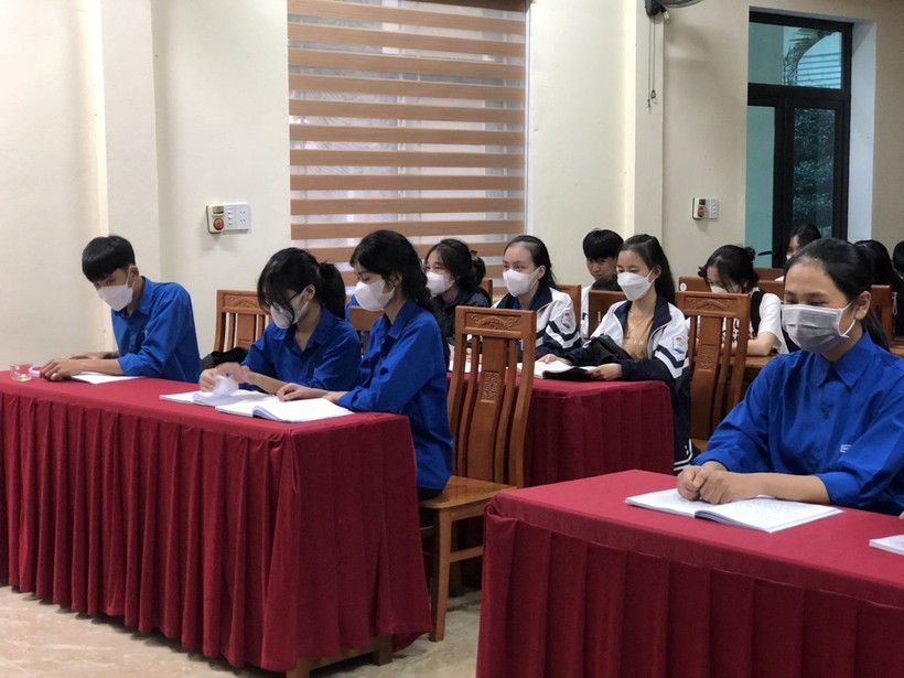 Các cấp Đoàn ở Hà Tĩnh đẩy mạnh hướng nghiệp cho học sinh  ảnh 1