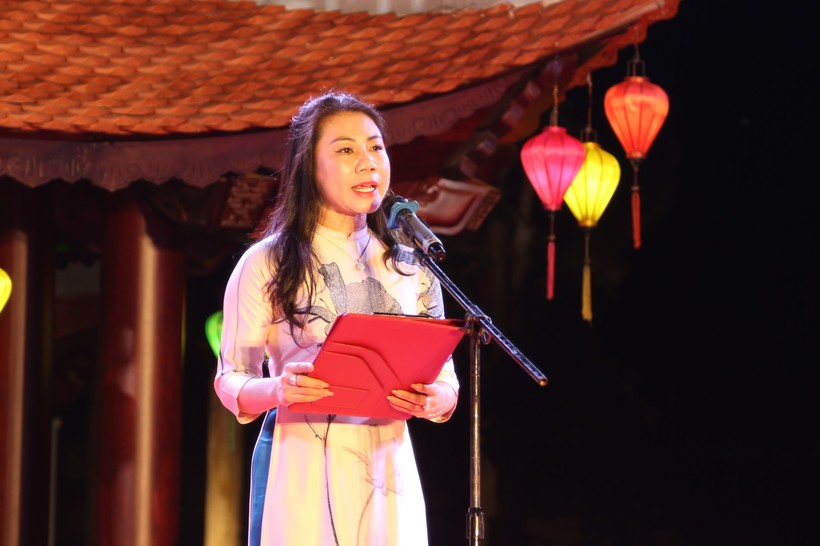 TP Hà Tĩnh tuyên dương 239 học sinh, giáo viên giỏi ảnh 2