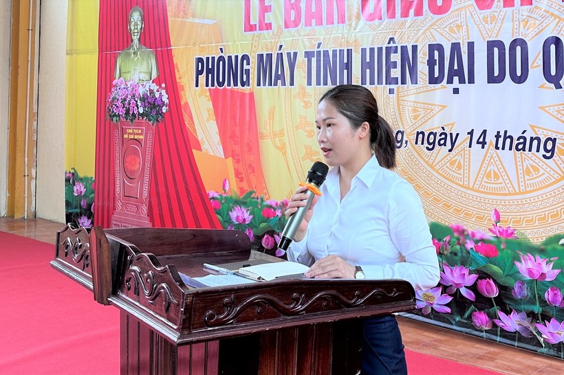 Bà Trương Thị Thu Hiền - Chủ tịch Hội đồng Quản lý quỹ Minh Đức phát biểu tại buổi Lễ. ảnh 2