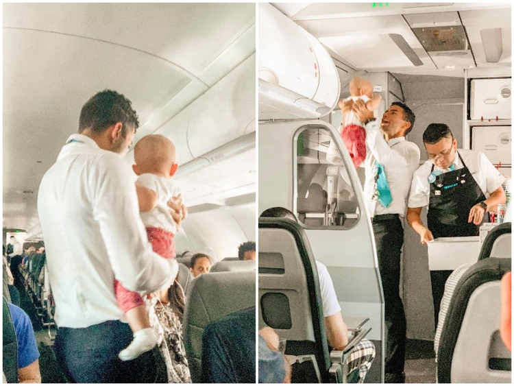 Castro không ngần ngại bế ẵm và vui đùa với em bé trên máy bay. 