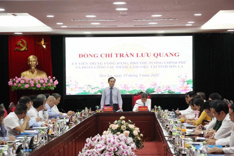 Phó Thủ tướng Trần Lưu Quang làm việc với tỉnh Sơn La.