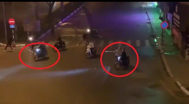 Video: Gần 20 thanh niên nẹt pô, cầm gậy rượt đuổi đánh nhau trên phố Hà Nội