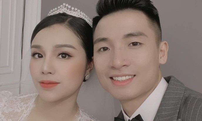 Trung vệ Bùi Tiến Dũng tiết lộ thời điểm đám cưới với hot girl Khánh Linh