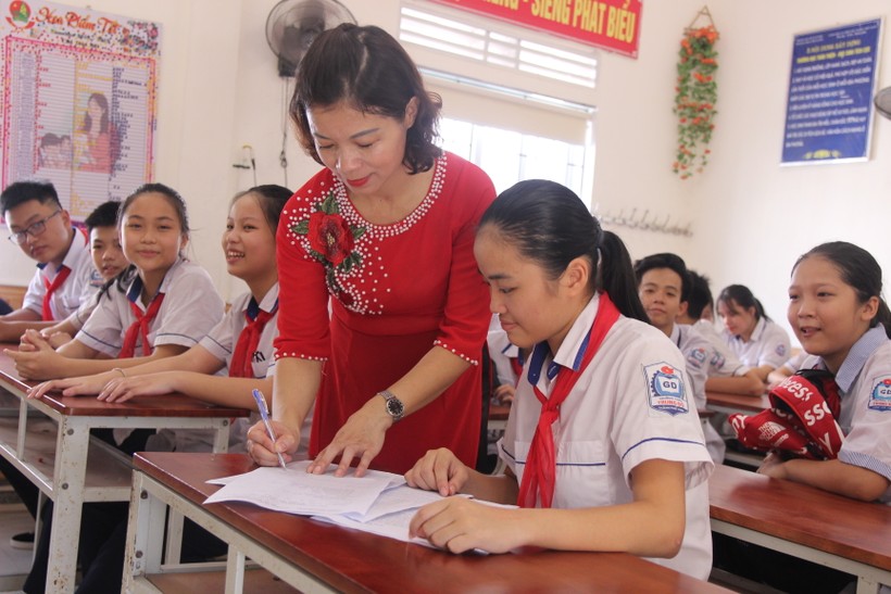 Hơn 24 nghìn giáo viên Nghệ An được xếp lương mới ảnh 1