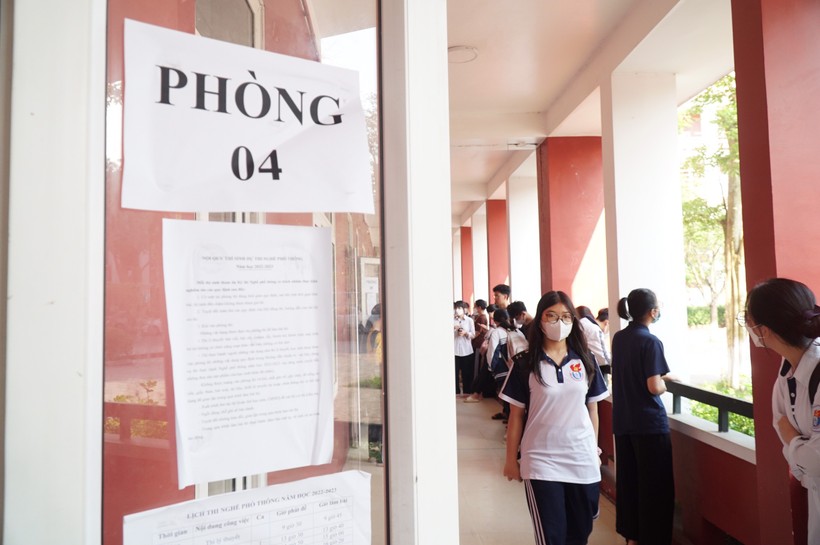 Hơn 30 nghìn học sinh lớp 12 Nghệ An thi thử tốt nghiệp THPT  ảnh 3