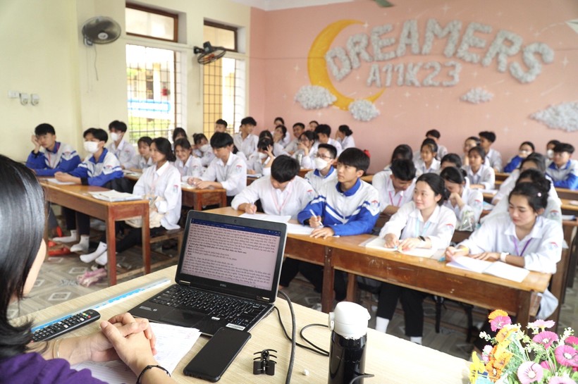 Nghệ An có gần 37.000 thí sinh đăng ký thi Tốt nghiệp THPT 2023 ảnh 2