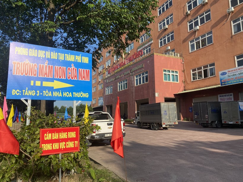 UBND TP Vinh thuê cơ sở vật chất của một công ty làm nơi hoạt động cho Trường Mầm non Cửa Nam với giá 75 triệu/tháng. ảnh 1