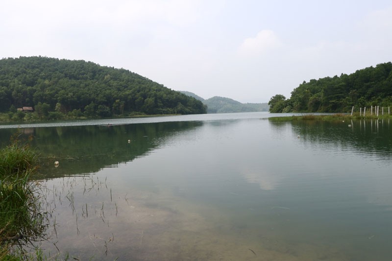 Hồ Đầm Bài của tỉnh Hòa Bình đang bị Viwasupco sử dụng miễn phí