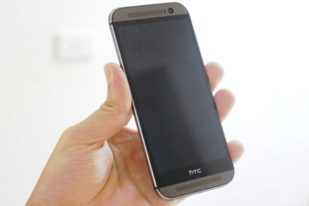 Cận cảnh “nhan sắc” HTC One M8