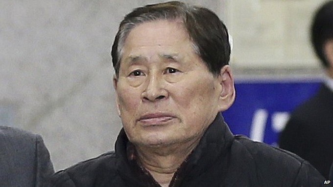 Ông Kim Han-sik trong phiên tòa ngày 20/6. Ảnh: AP