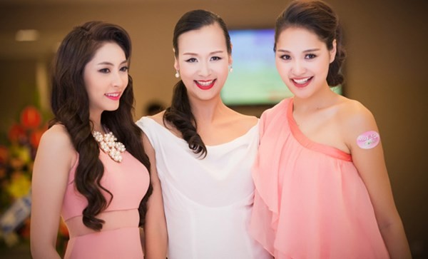 Hoa hậu Thu Thảo: Còn son lép vế gái một con